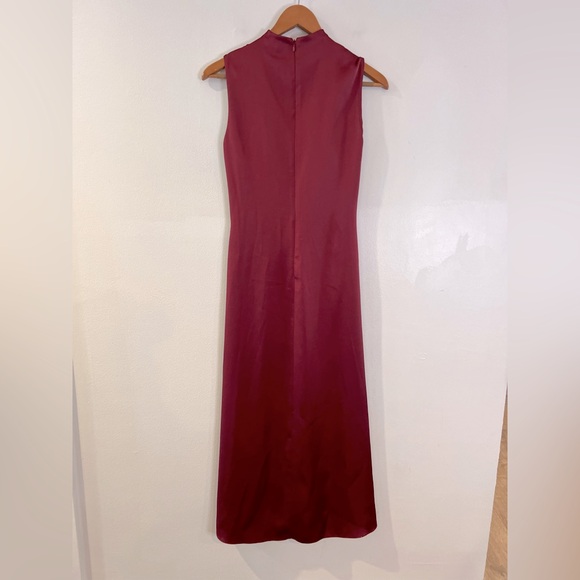 Titanic Ruched Dress - Picture 3 of 8